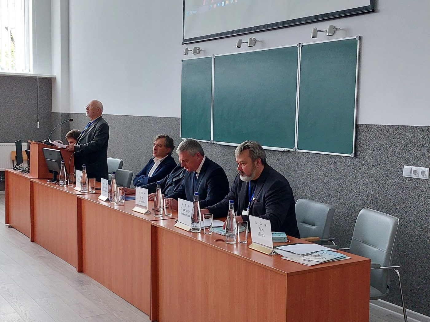Двоє науковців ХДУ обрані віцепрезидентами Українського ботанічного товариства