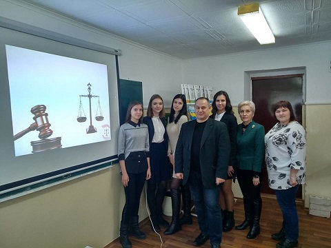 У Херсонськиому державному університеті відбувся ІІ етап міського конкурсу МАН з історичного краєзнавства та етнології, а також із сектору «Право»