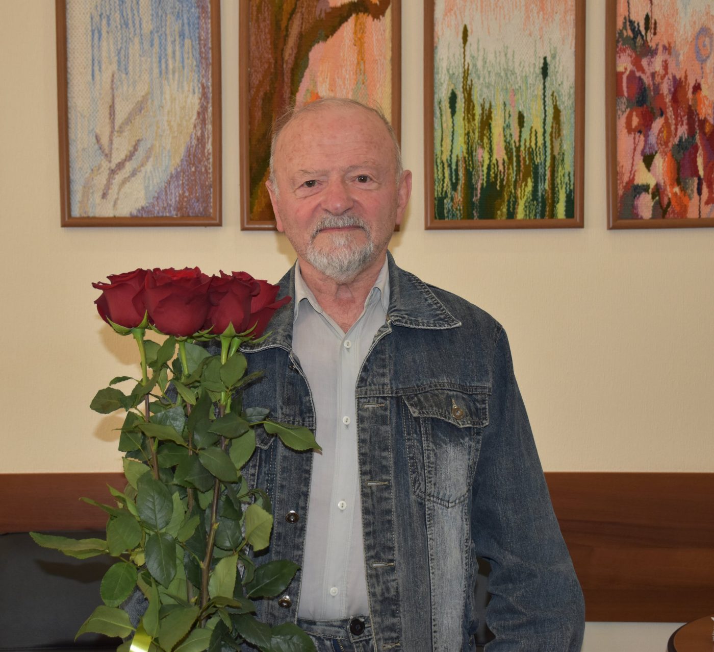 Викладач ХДУ Яків Плоткін відзначив День народження — 83 роки!