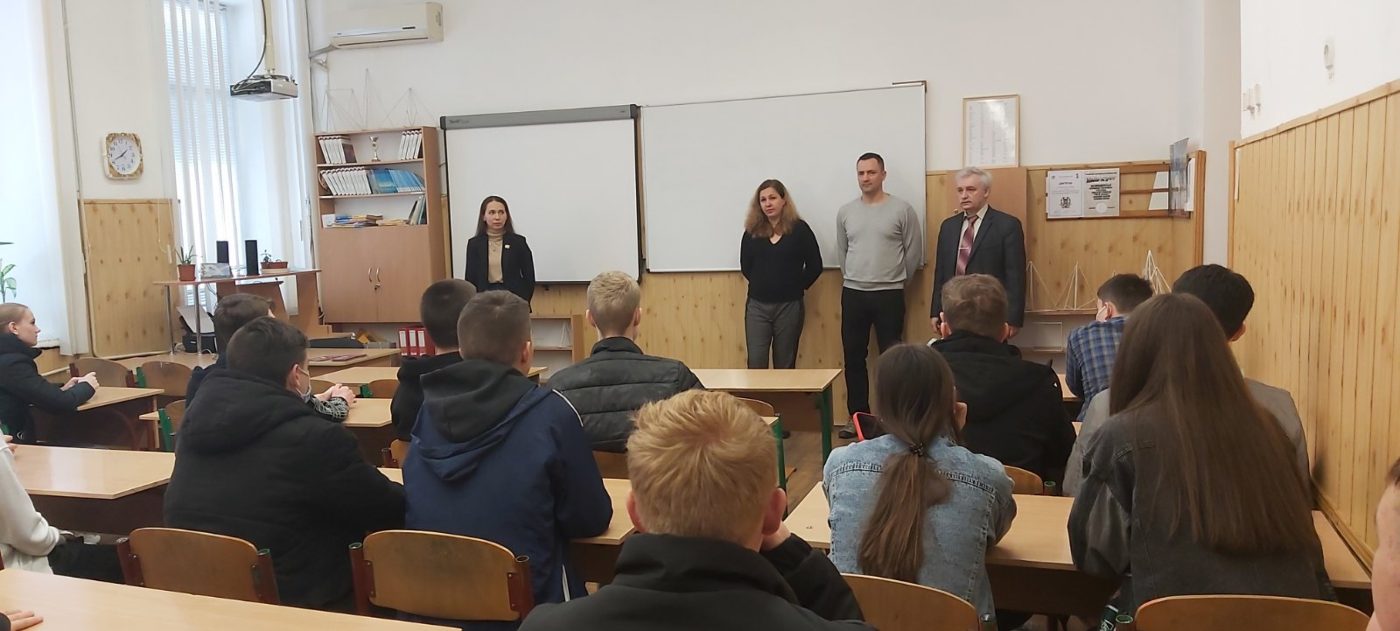 Зустріч із учнями випускних класів