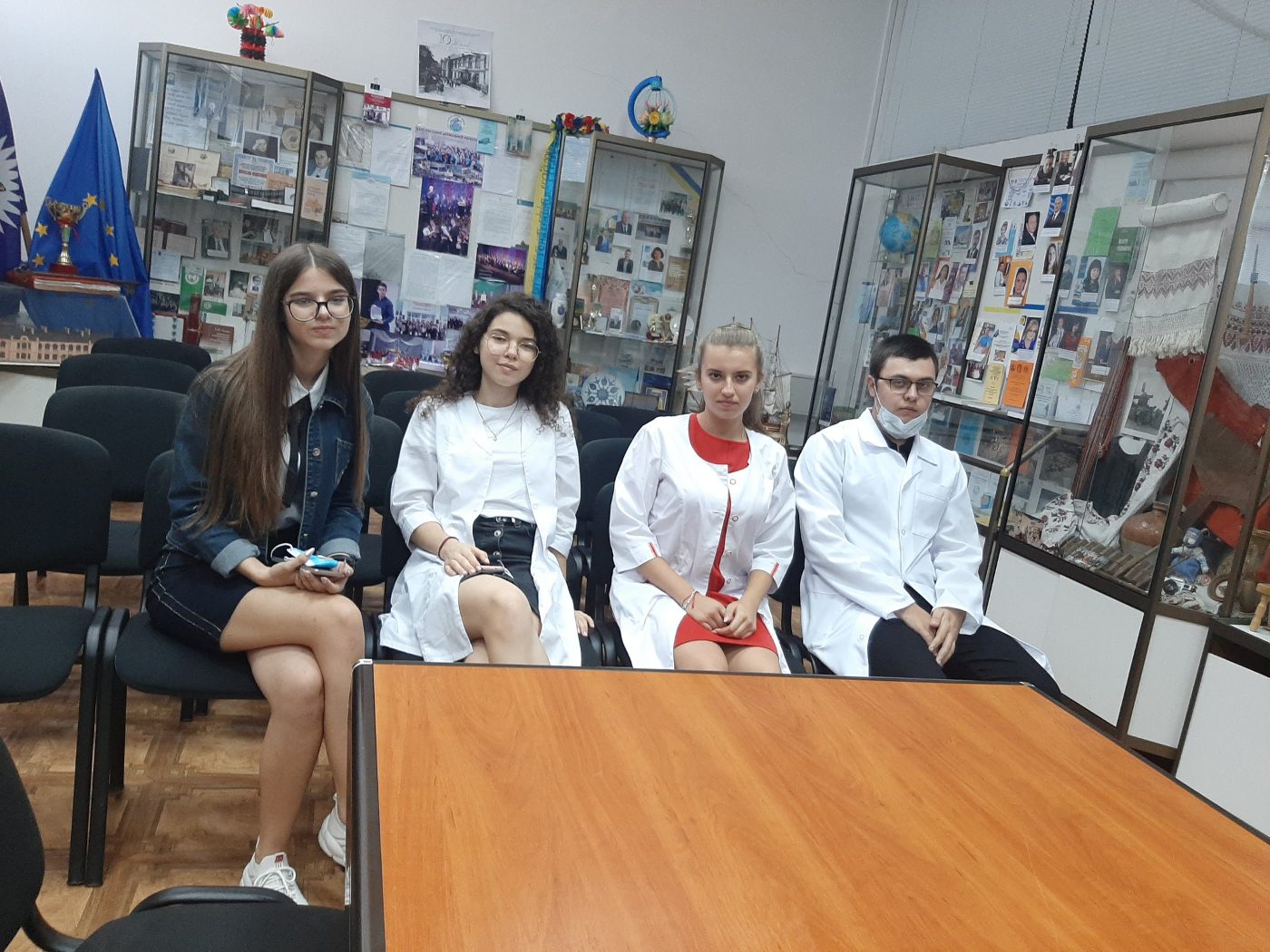 Студенти-першокурсники продовжують знайомитися з історією та сучасністю Херсонського держа…