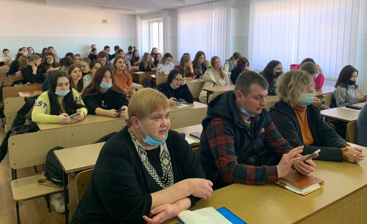 «Об’єднані мовою»: у ХДУ відзначили Міжнародний день рідної мови