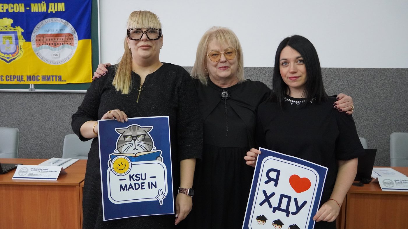 Вітаємо випускників!
