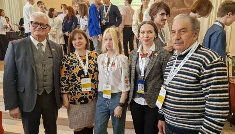 Ректор ХДУ привітав учасників олімпіади з фізики у Львові