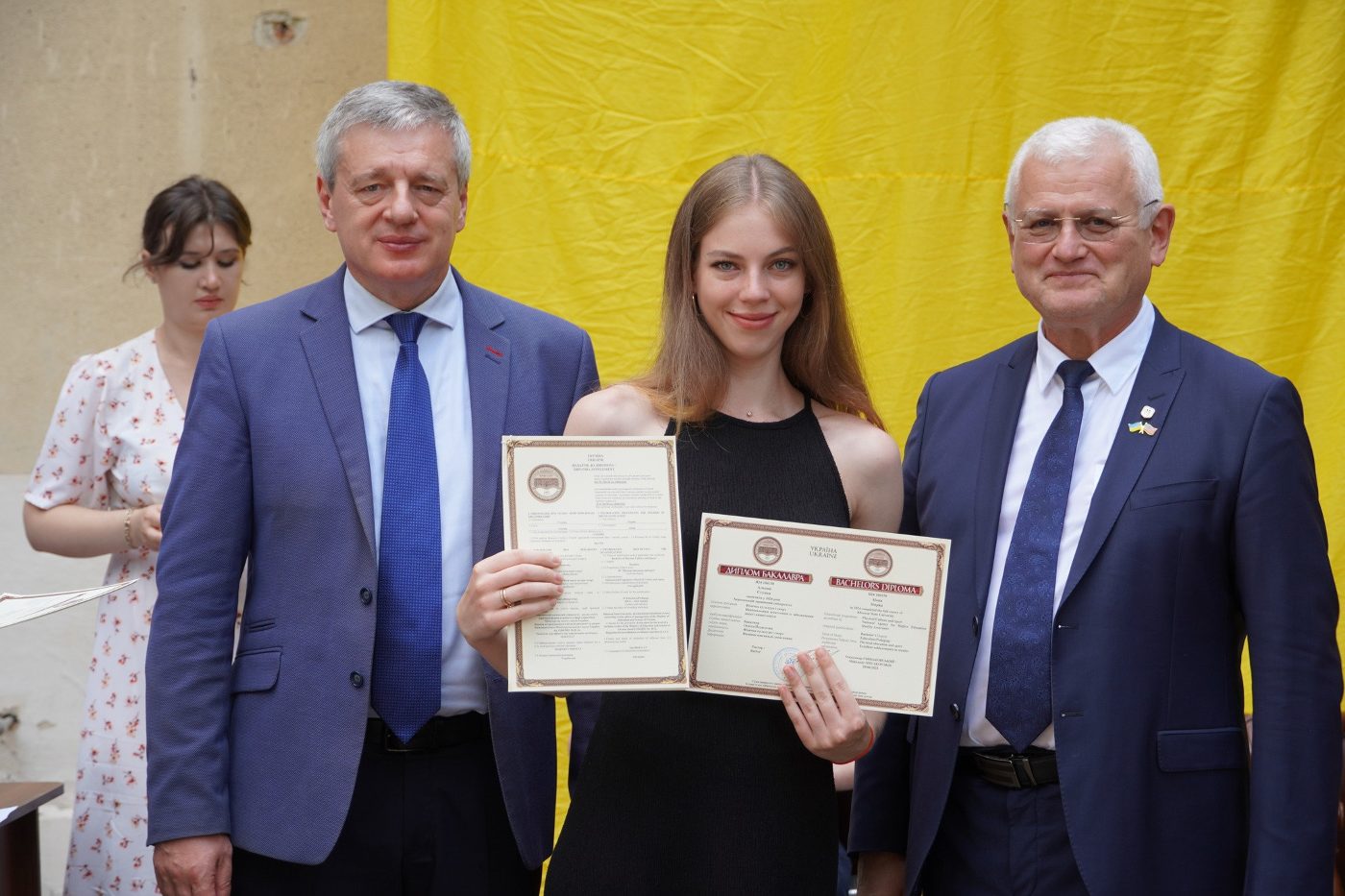 Сьогодні відбулися урочистості з нагоди вручення дипломів випускникам!