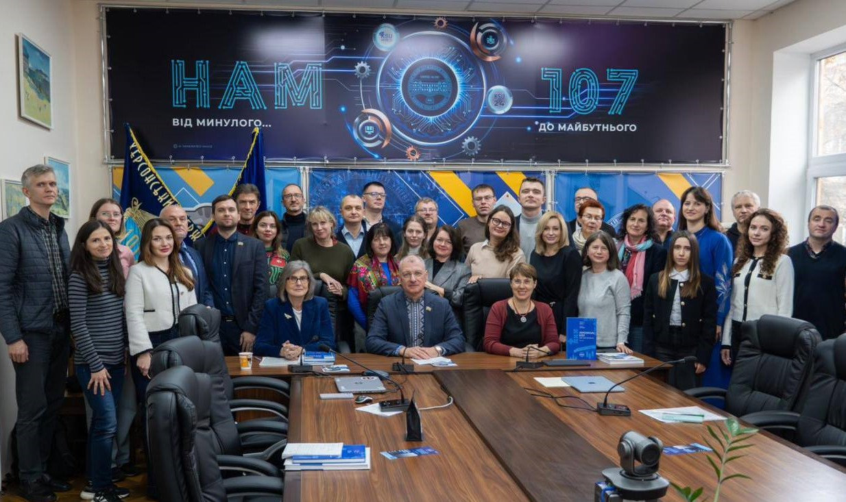 Виклики та стійкість переміщених університетів: у ХДУ відбулася панельна дискусія в межах…