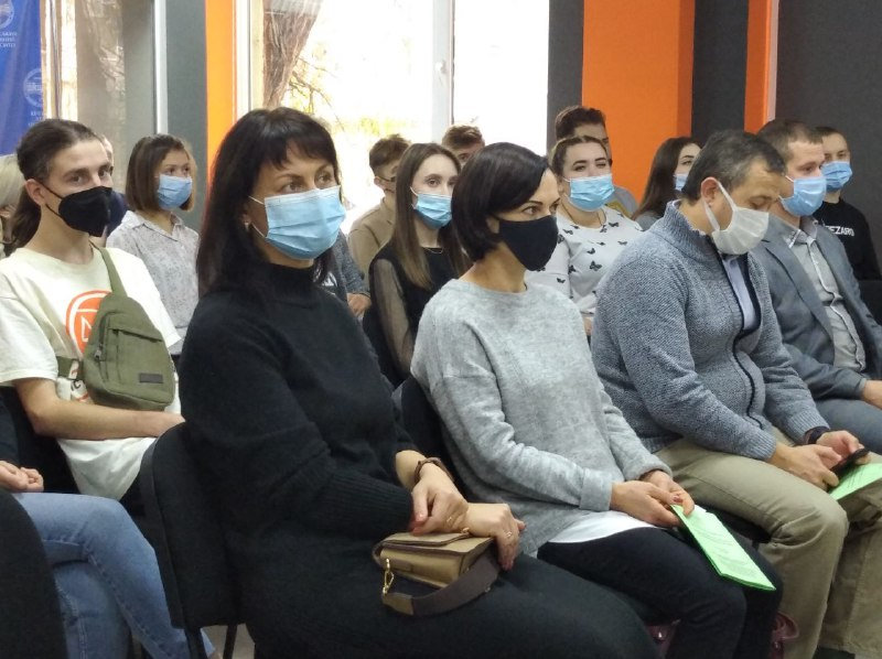 Дослідників філософії об’єднав круглий стіл