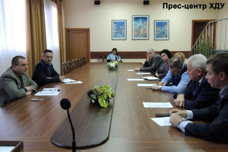 22 березня у Херсонському державному університеті відбулася Опікунська рада. На засіданні…