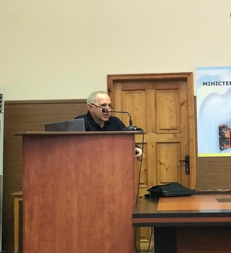Зустріч студентів МЕДИЧНОГО ФАКУЛЬТЕТУ з лікарем кардіохірургом, професором, заслуженим лі…