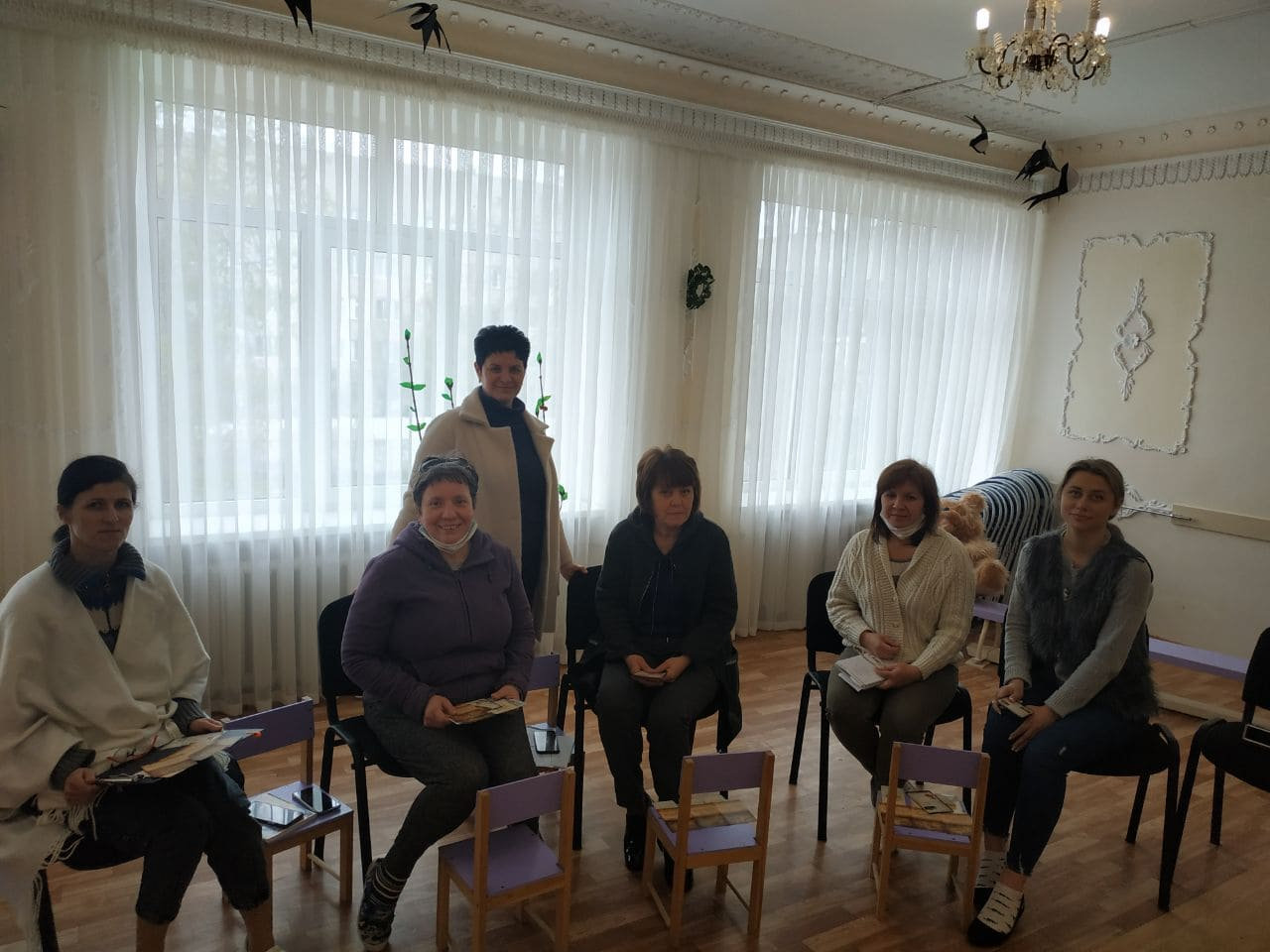23 квітня у дитячому садку № 76 провідним фахівцем соціально-психологічної служби ХДУ Ревенко С.П. було проведено заняття з підвищення кваліфікаціїїперше вихователів.