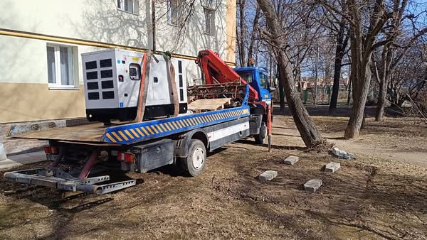 Гуртожиток, де проживають співробітники івано-франківського офісу ХДУ, отримав потужний генератор
