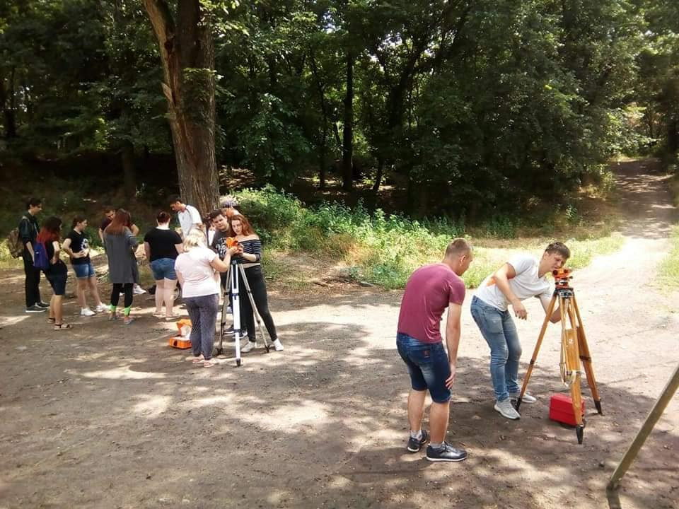 ХДУ дбає про успішне працевлаштування своїх випускників