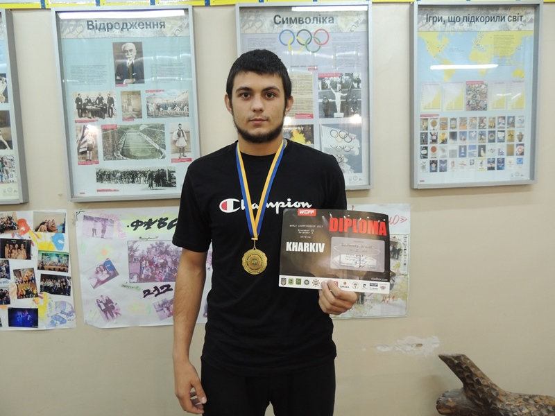 З 30 листопада по 1 грудня у Харкові відбувся чемпіонат світу з козацького двобою. На цих…