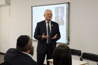 Виступ ректора ХДУ Олександра Співаковського на меморіальному заході до Міжнародного дня пам'яті жертв Голокосту (лютий 2020)