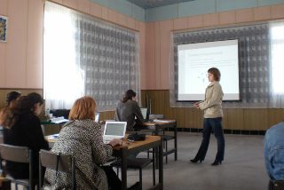Доповідь Гнєдкової О.О. - асистента кафедри інформатики ХДУ.