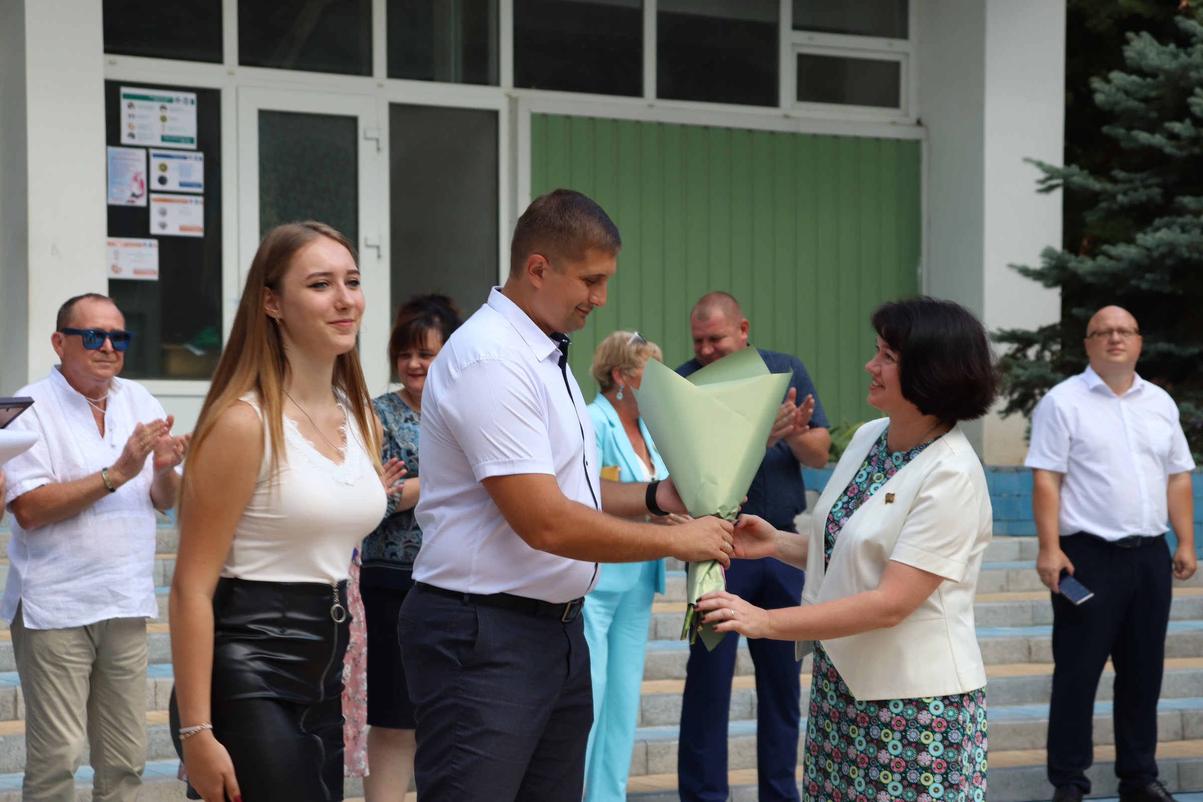 З нагоди Дня знань представники ХДУ отримали відзнаки