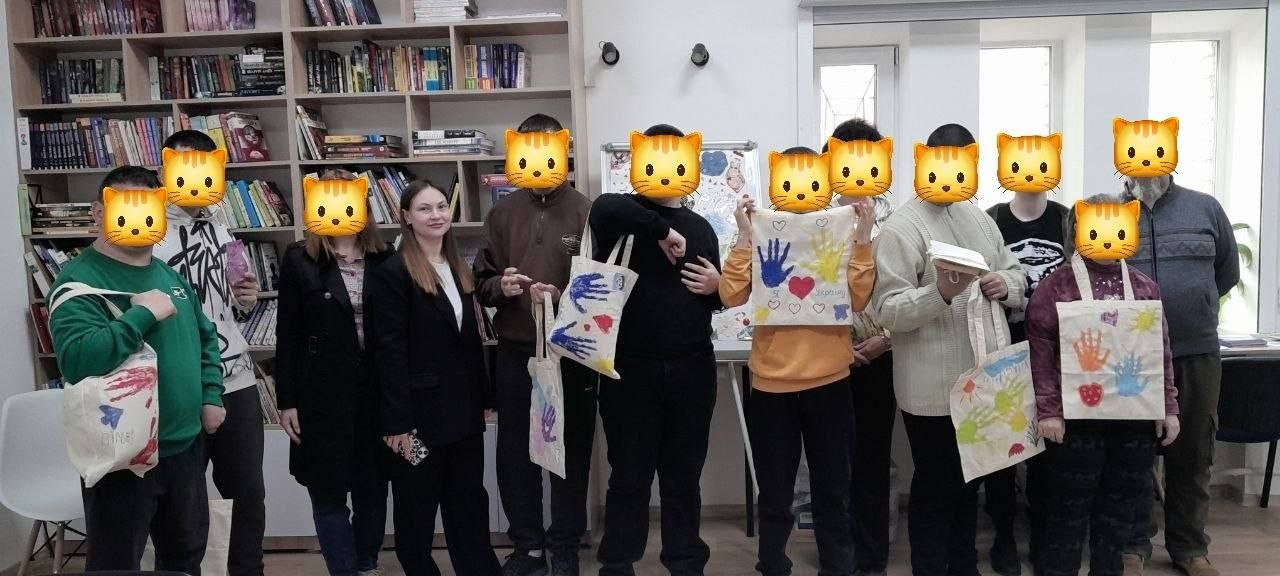 Арттерапія для дітей із синдромом Дауна та аутизмом