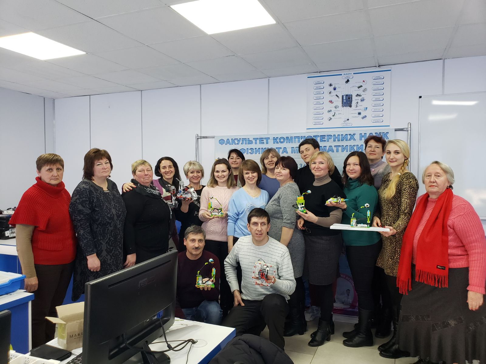Семінар з робототехніки для вчителів біології