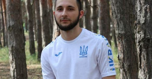 Перший з 1000: випускник ХДУ і викладач фізичної культури переміг на конкурсі руханок.