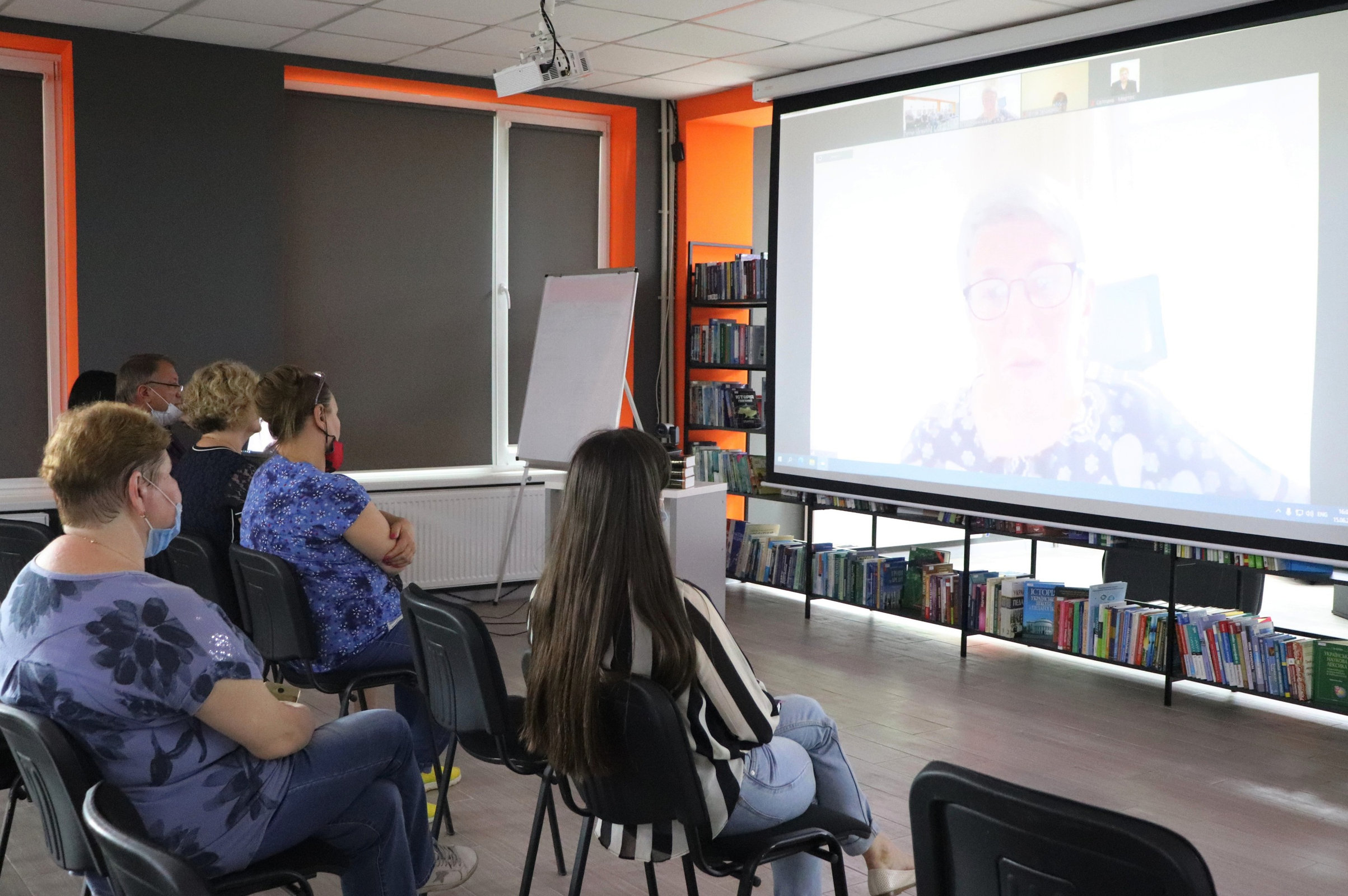 У ХДУ обговорили можливість введення курсів української мови для держслужбовців