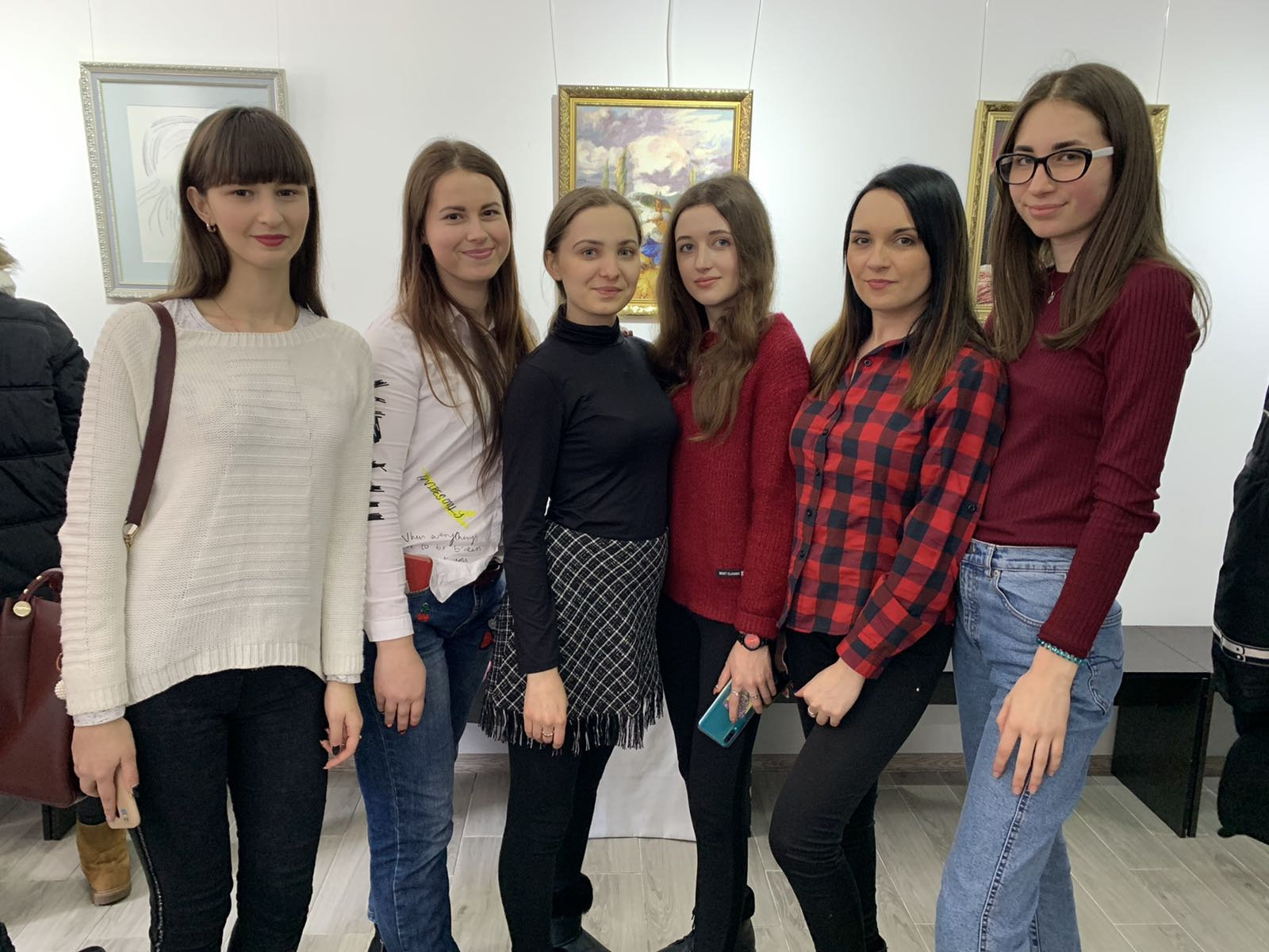 18 лютого 2020 року студенти 3 курсу спеціальності "Культурологія" відвідали персональну в…