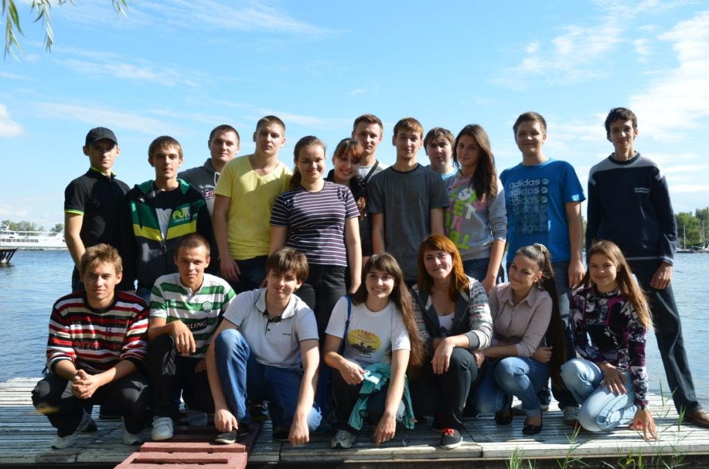 21 вересня 2013 року на водній станції ХДУ відбулося посвячення у студенти першого курсу ф…