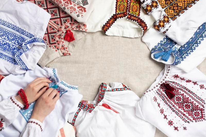 До Всесвітнього дня вишиванки, гуманітарний відділ ХДУ запускає флешмоб «Вишиванка ПЕРЕМОГИ»