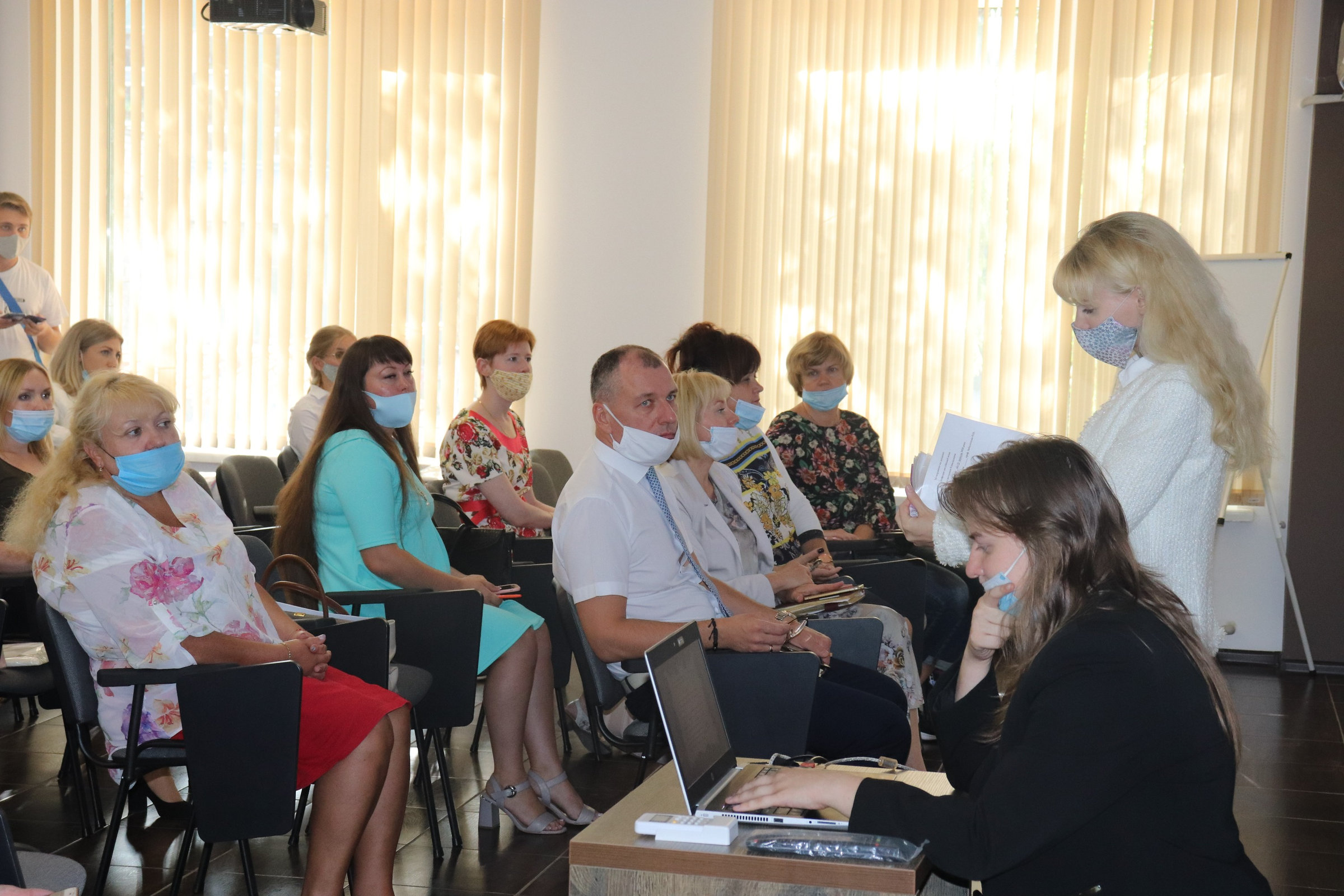 Аспіранти ХДУ прозвітували про виконану роботу