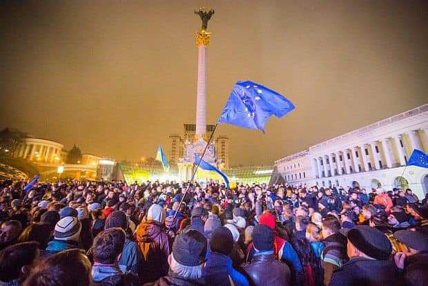 З нагоди річниці Революції гідності в Херсонському державному університеті влаштували флешмоб