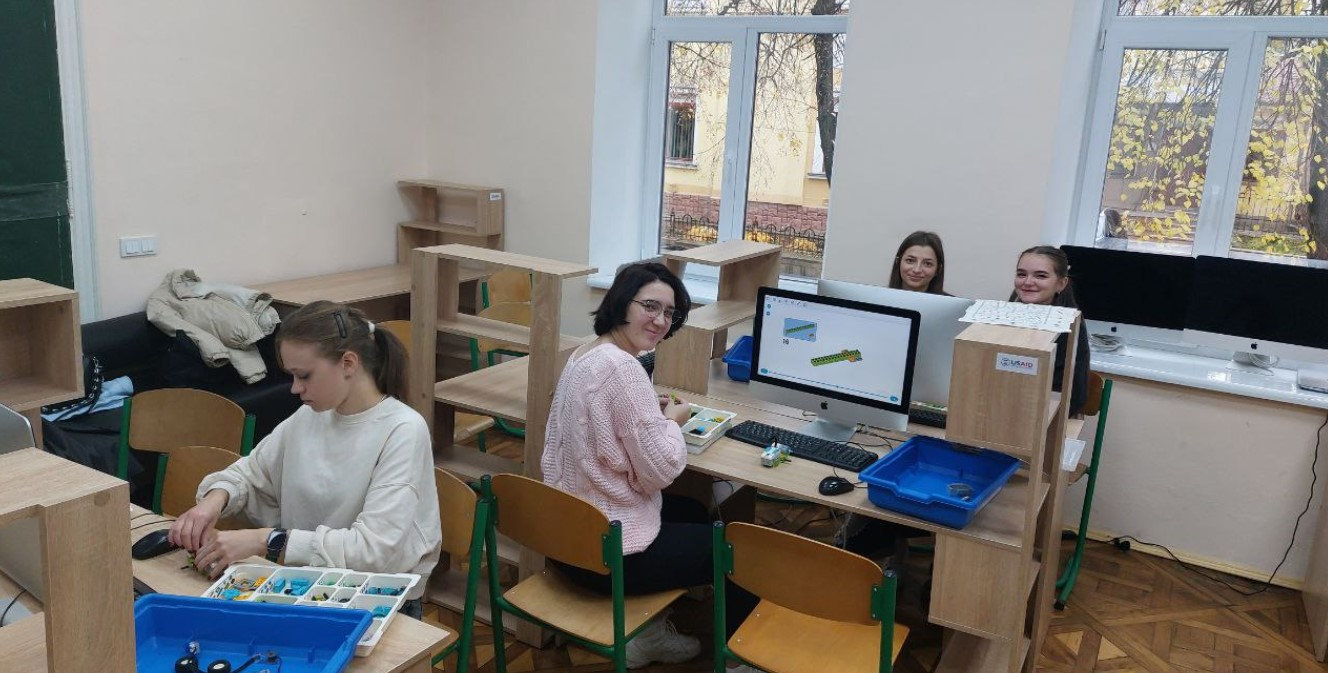 Робототехніка у роботі вчителя: воркшоп для здобувачів педагогічного факультету