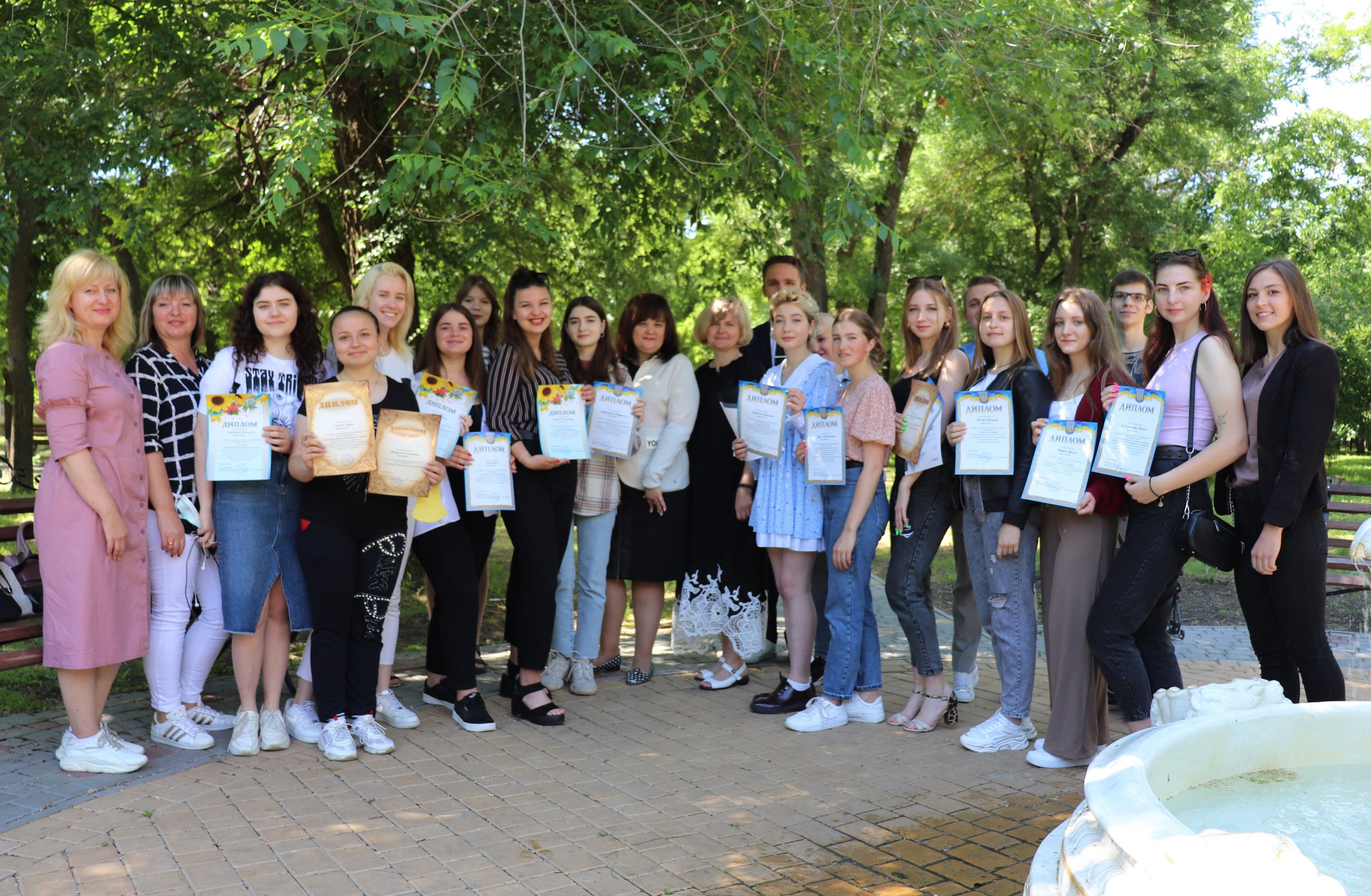Студентів-журналістів ХДУ відзначали за творчі здобутки