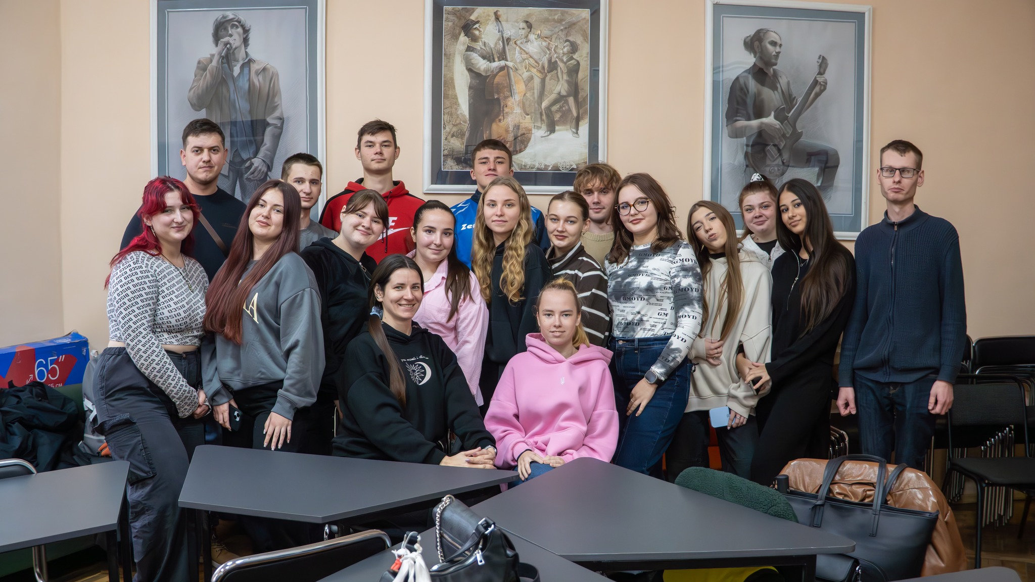 «Мости, а не стіни: як створювати довіру у взаємодії з іншими»