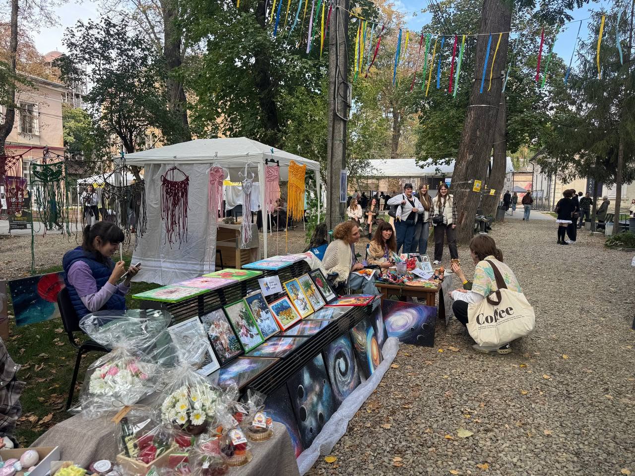 В Івано-Франківську відбувся фестиваль «Вітер нині південний», співорганізатором якого був ХДУ