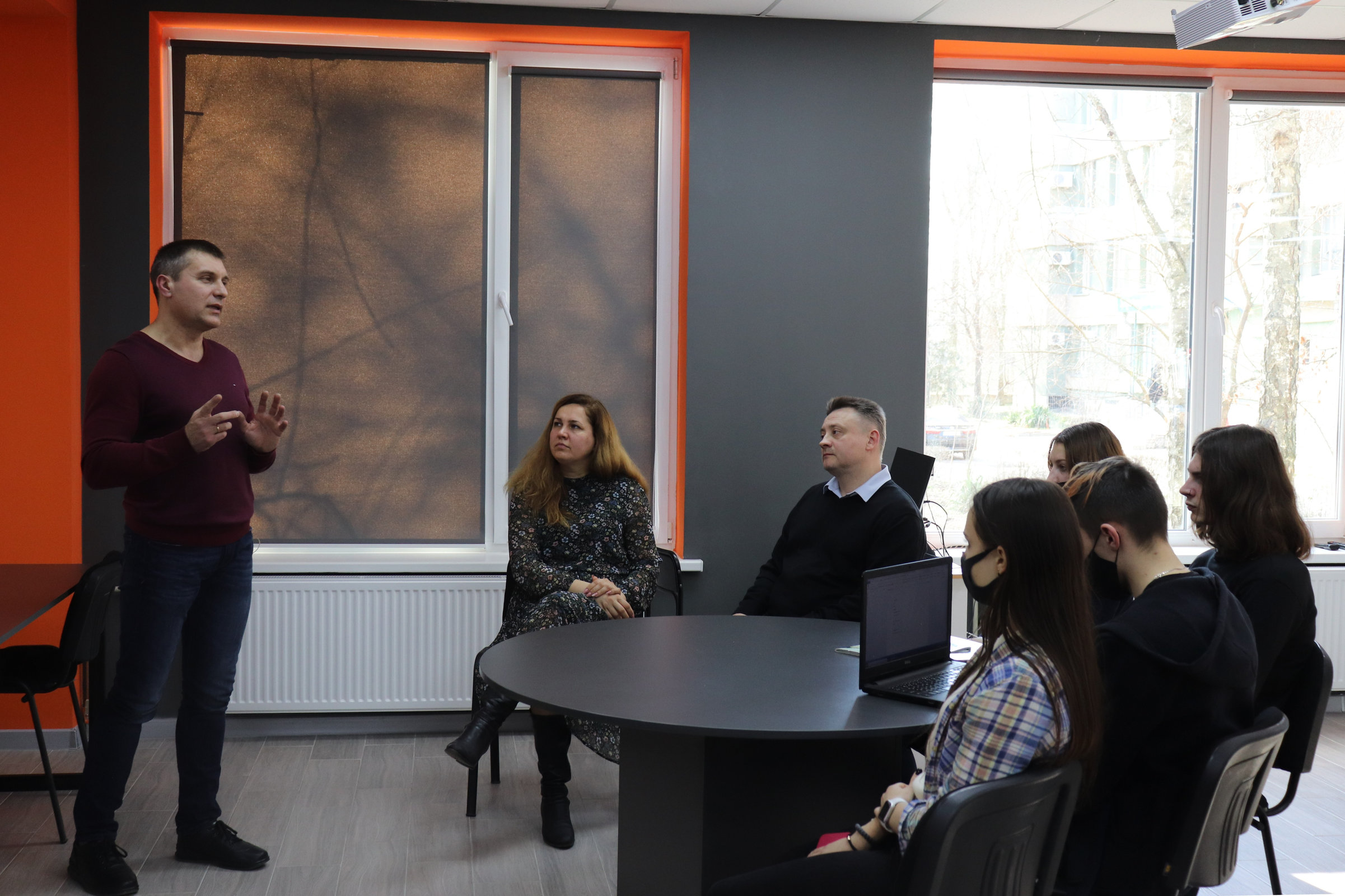 Студентам ХДУ розповіли як перетворювати ідеї в успішні бізнес-проєкти