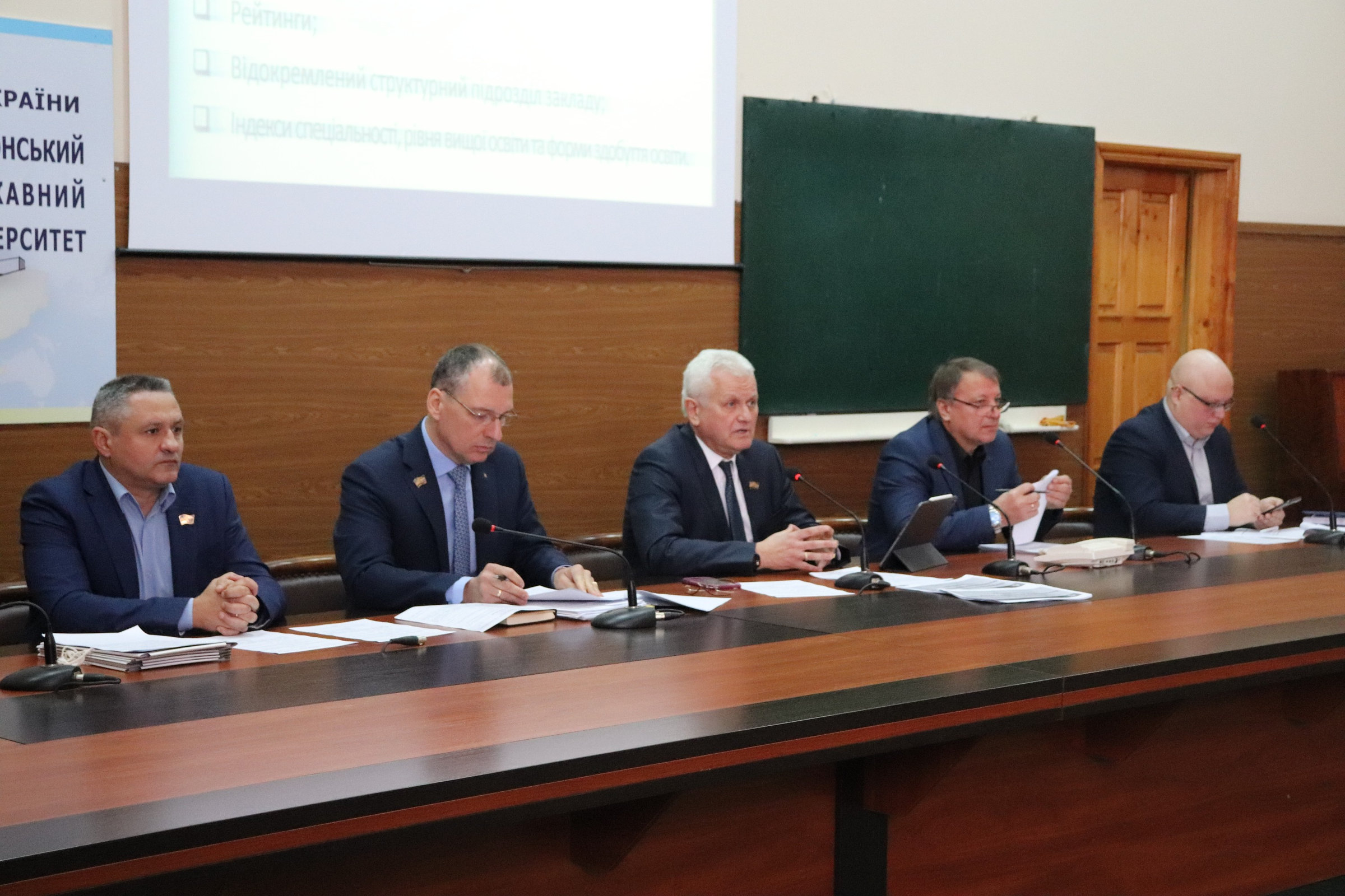 Наукова робота — один з основних пріоритетів ХДУ