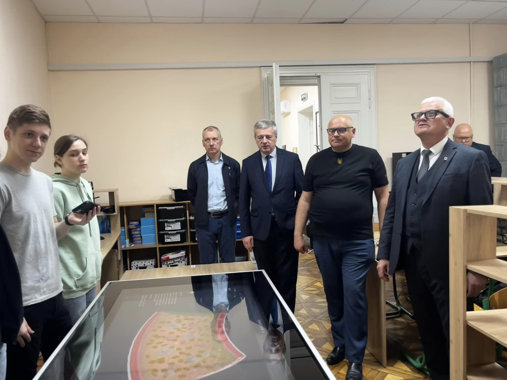 Івано-Франківський офіс ХДУ відвідав представник МОН України