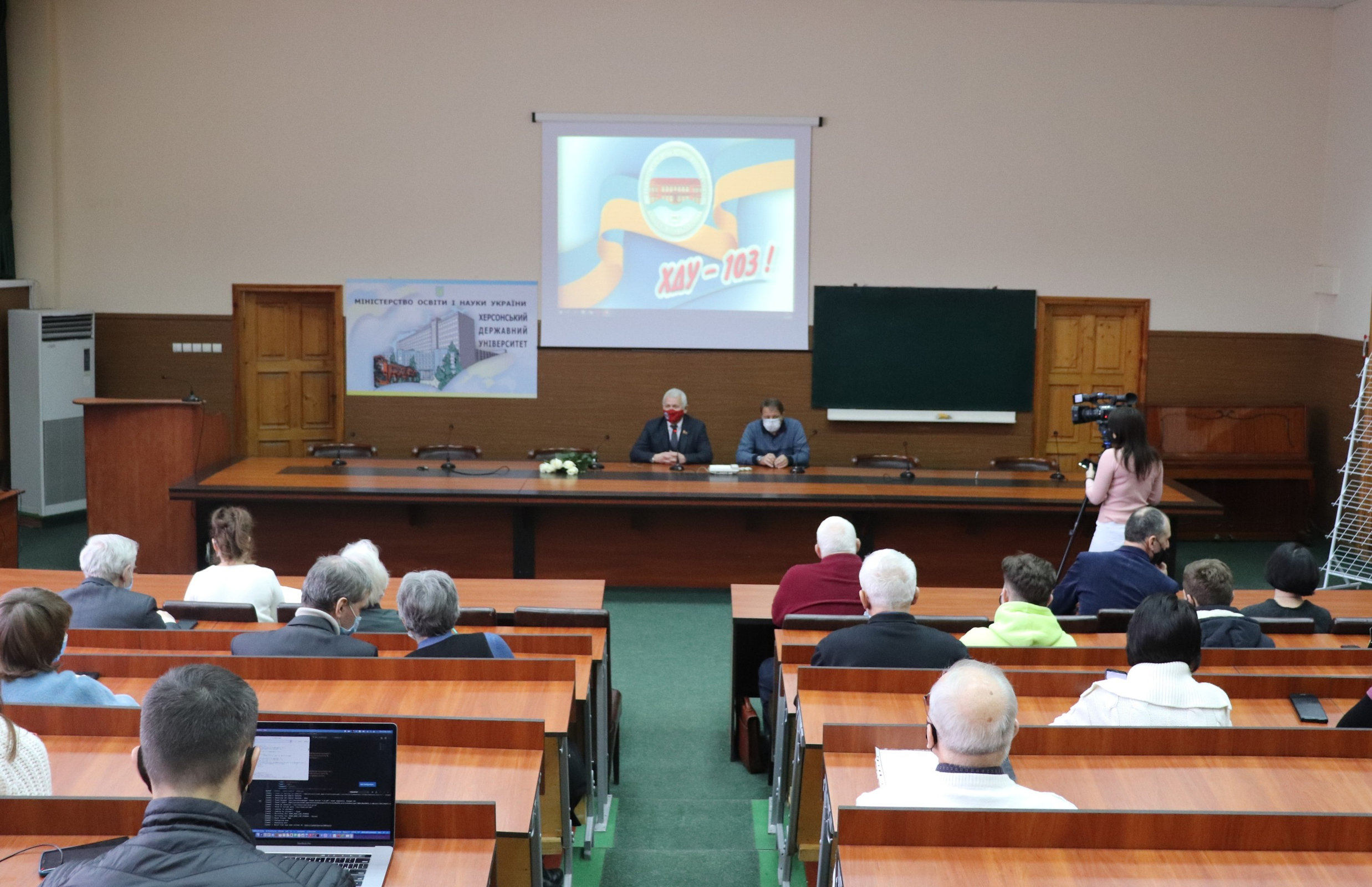 На найстарішому факультеті ХДУ — новий декан