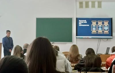 Від прав людини до кібербезпеки: студенти ХДУ та Карпатського університету долучилися до спільних освітніх заходів