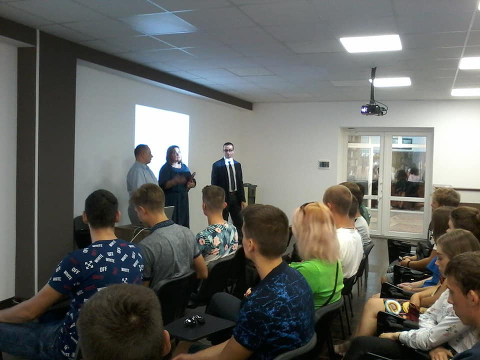 Сьогодні відбулася зустріч-семінар з доцентом кафедри Юрієм Капаруліним, який розповів про…