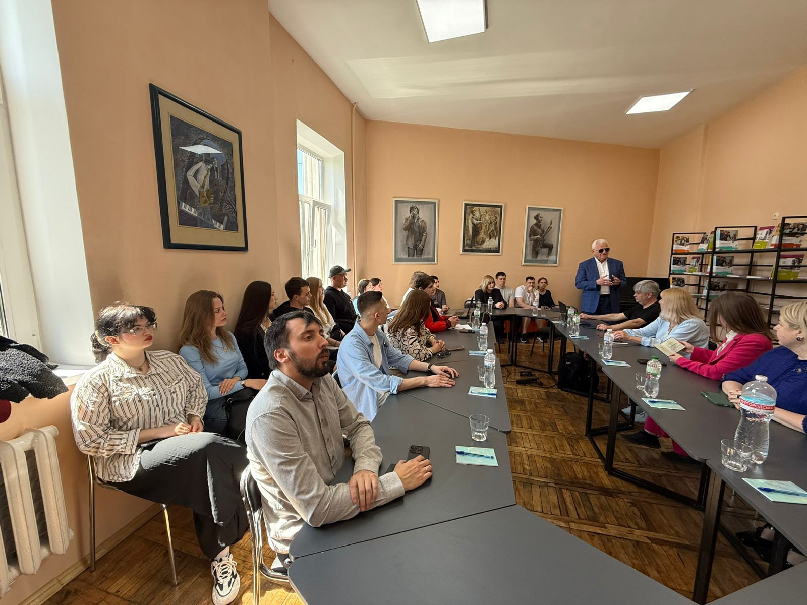 У ХДУ розглянули актуальні питання економіки та права