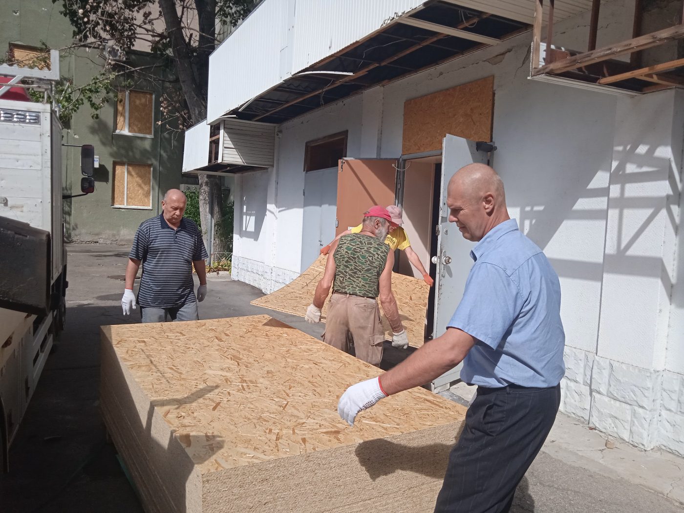 ХДУ готується до зими, ліквідовуючи наслідки обстрілів