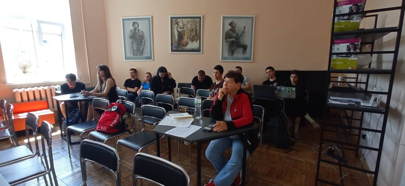 Стартував тиждень очного навчання на факультеті біології, географії та екології ХДУ