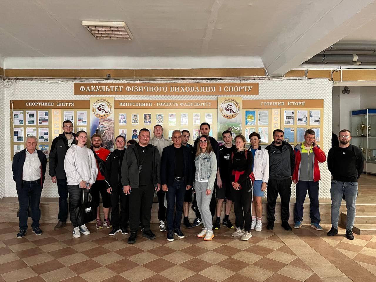 Насичений навчальний тиждень на базі івано-франківського офісу ХДУ: підсумки та емоції
