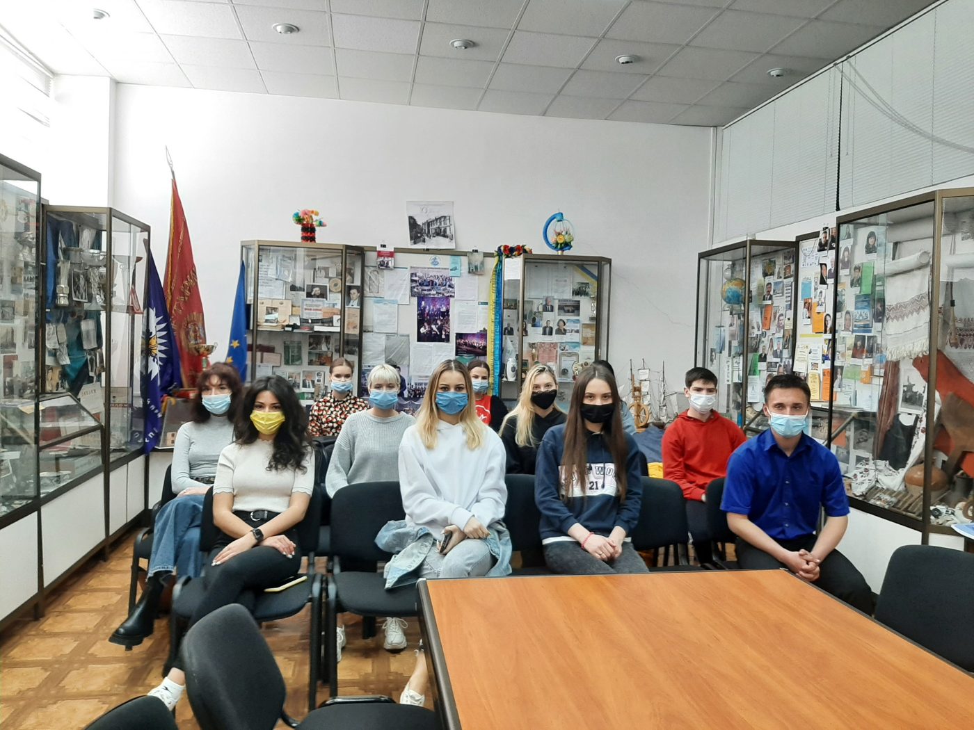 29 квітня до народного зразкового музею історії ХДУ на оглядову екскурсію “Від Юр'ївського…