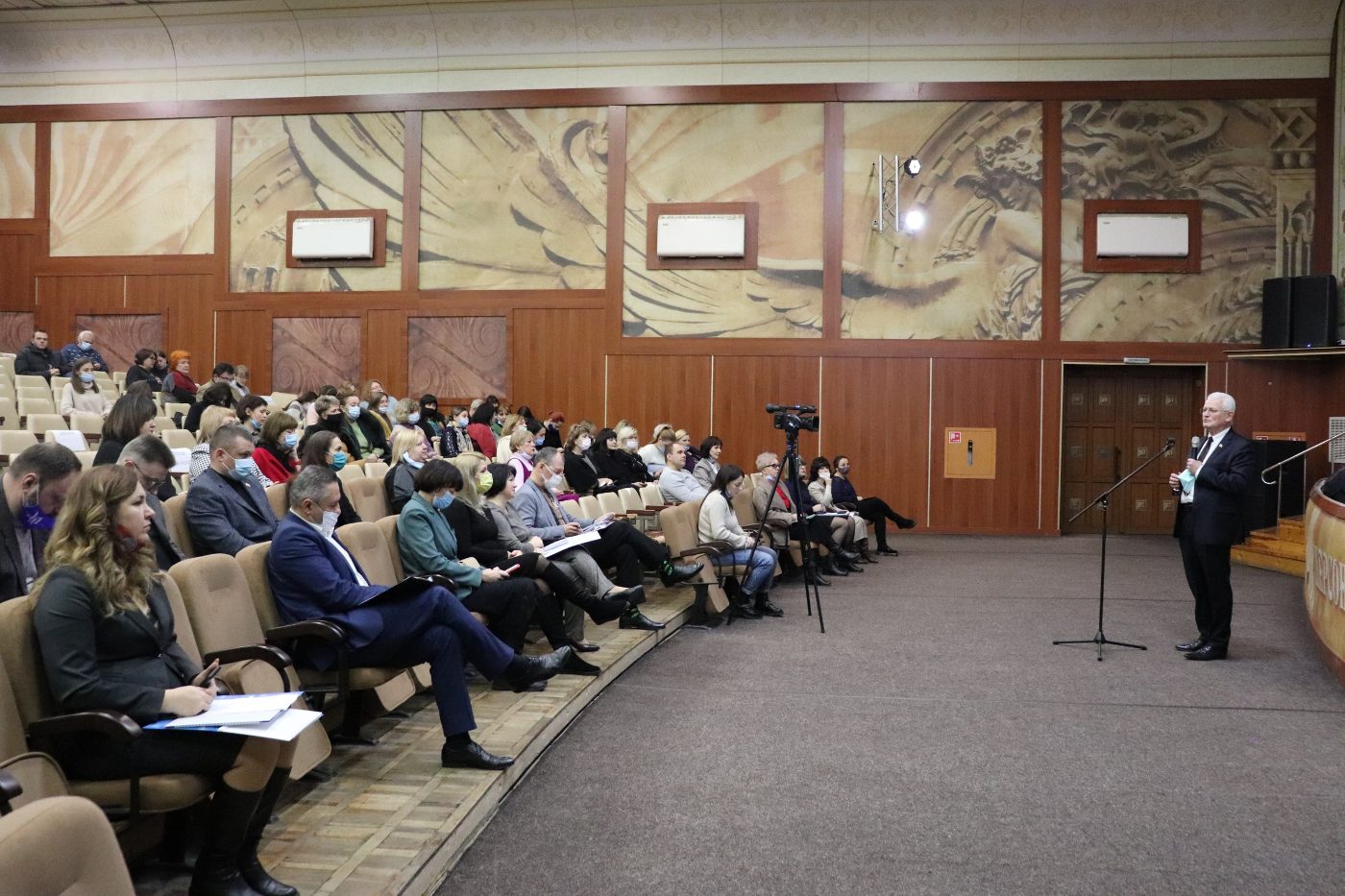 Ректор ХДУ Олександр Співаковський прозвітував про роботу за 2021 рік
