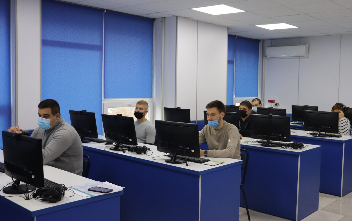 Магістранти спеціальності «Публічне управління та адміністрування» склали ЄДКІ