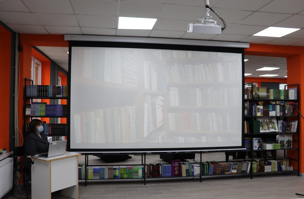 bibl4-1024x669.jpg