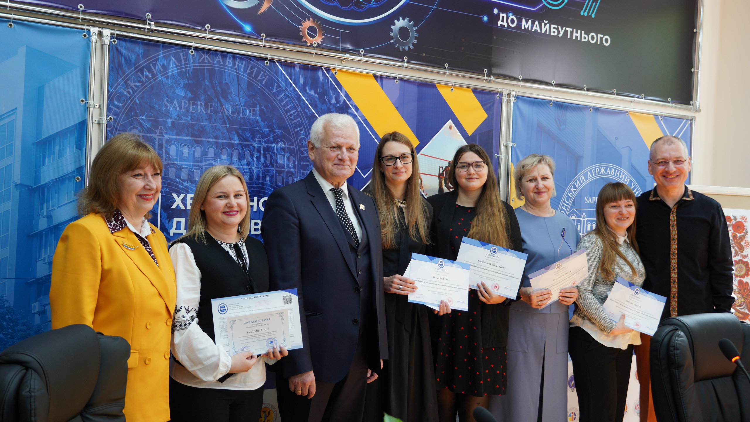 11 викладачів педагогічного факультету успішно завершили міжнародне стажування з цифрових освітніх технологій
